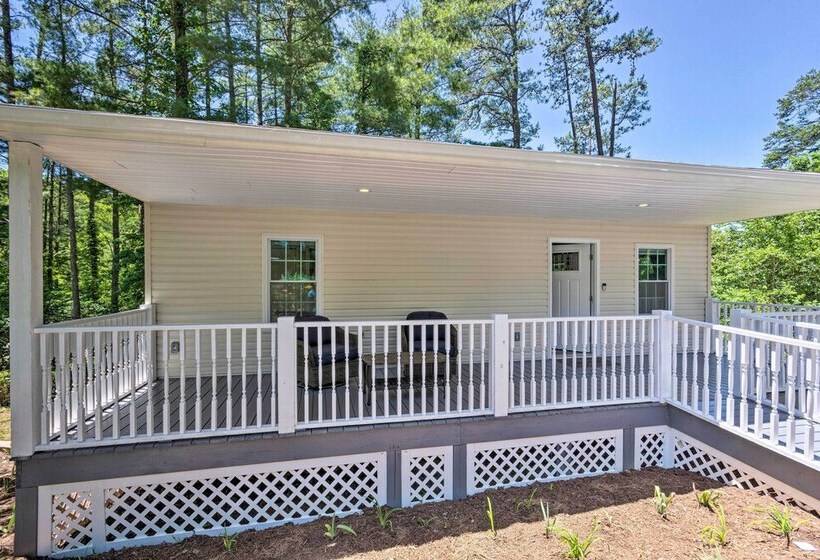 Petite Weaverville Escape   3 Mi To Main Street!