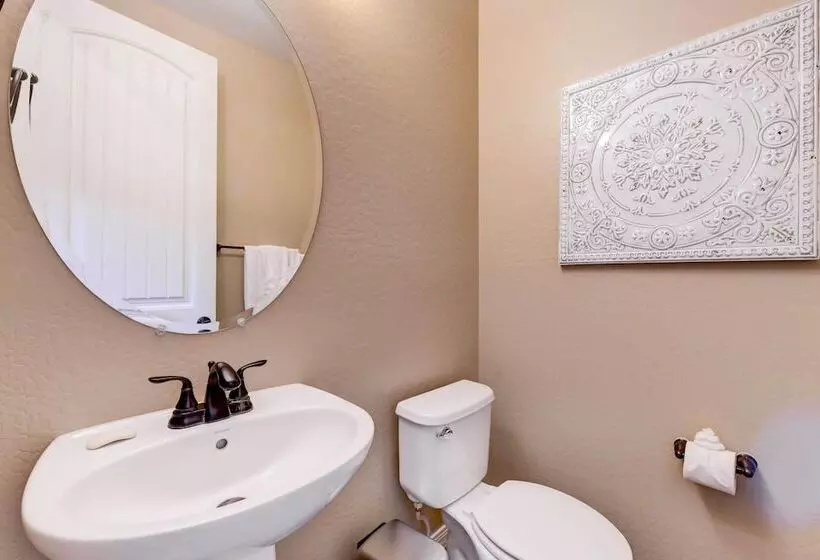 Queen Creek Vacation Rental W/ Private Pool!