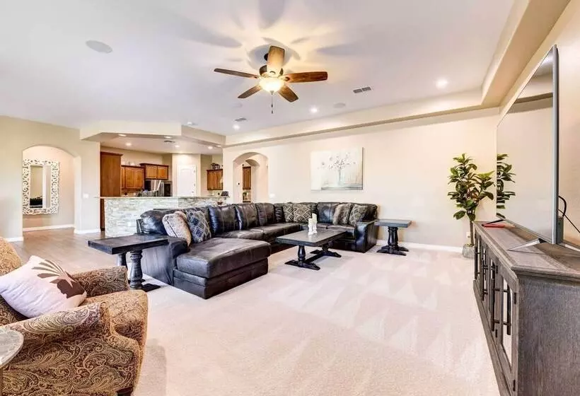 Queen Creek Vacation Rental W/ Private Pool!