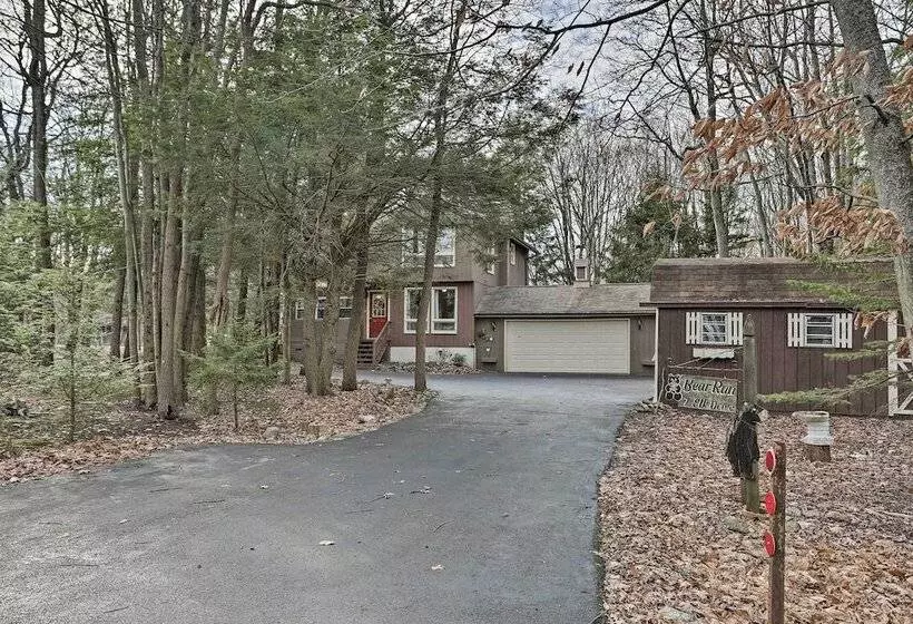 Blakeslee Hideaway W/ Lake Access: 3 Mi To Ski!