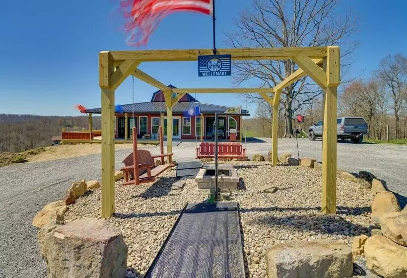 Scenic Ranch House W/ Fishing Pond!