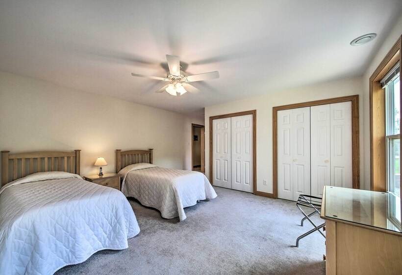 Spacious Bristol House W/ Deck & Harbor Views!