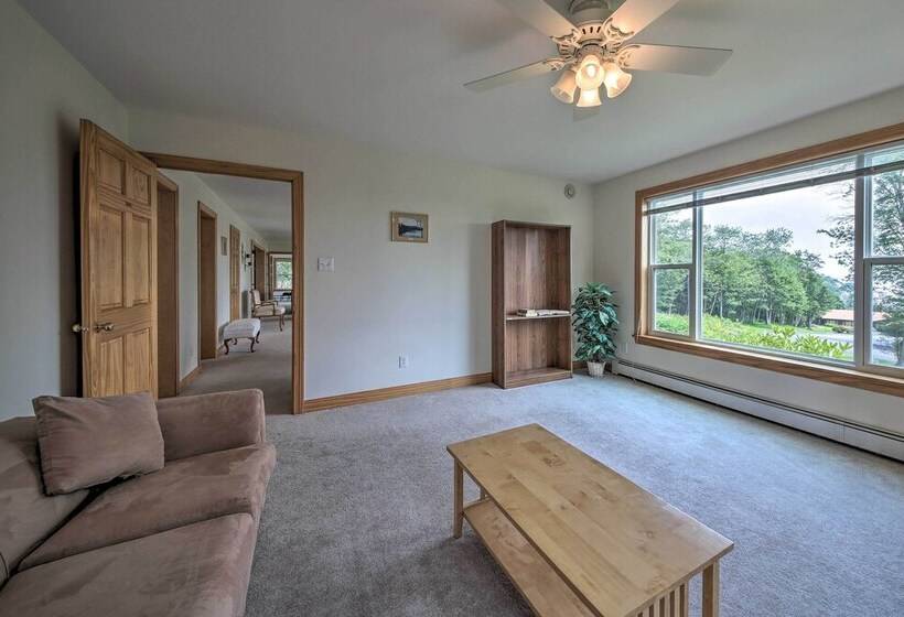 Spacious Bristol House W/ Deck & Harbor Views!