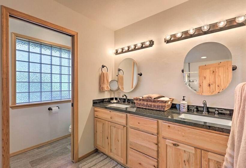 Family Friendly Show Low Cabin W/ Deck & Game Room