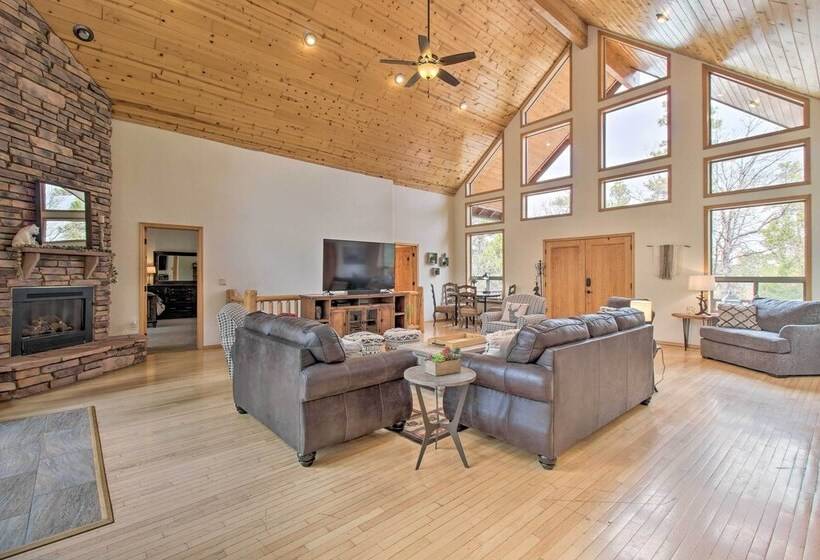 Family Friendly Show Low Cabin W/ Deck & Game Room