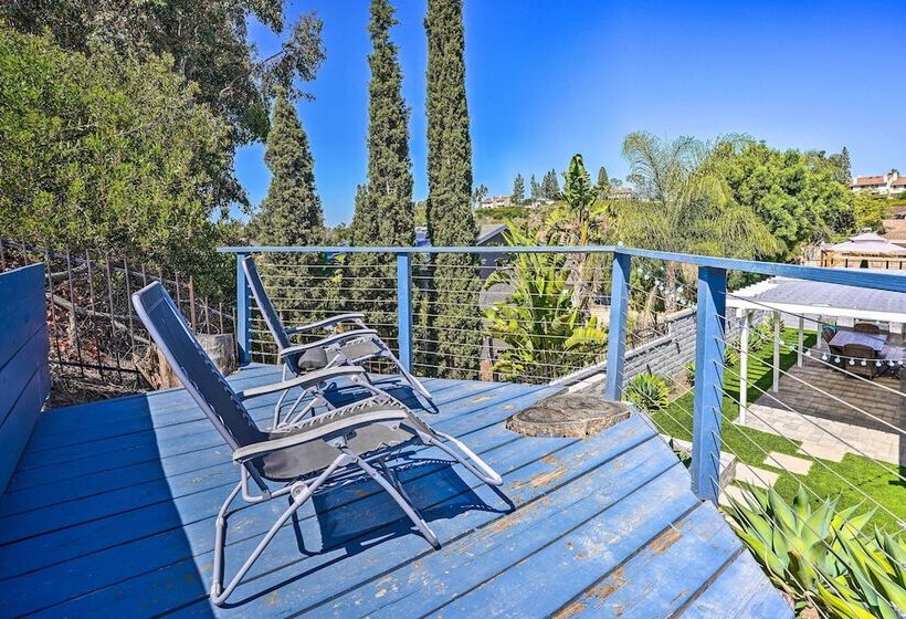 Sunny Orange County Abode W/ Fire Pit & Backyard!