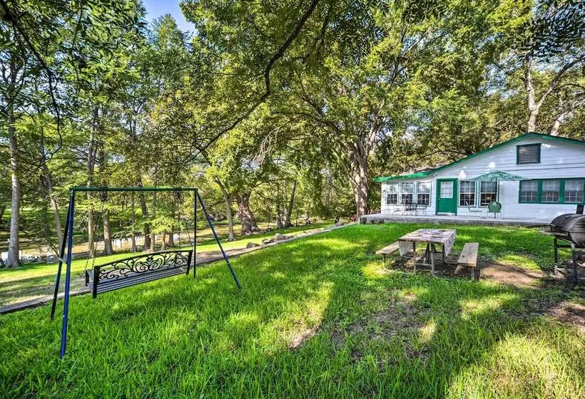 Wimberley Home On Creek + Close To Downtown!