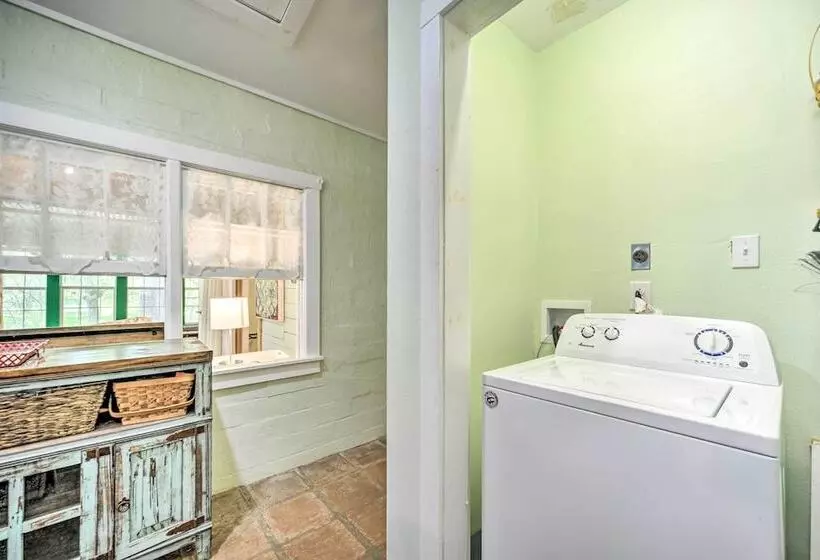 Wimberley Home On Creek + Close To Downtown!