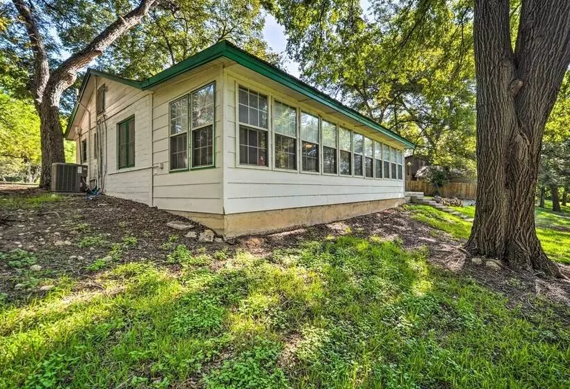 Wimberley Home On Creek + Close To Downtown!