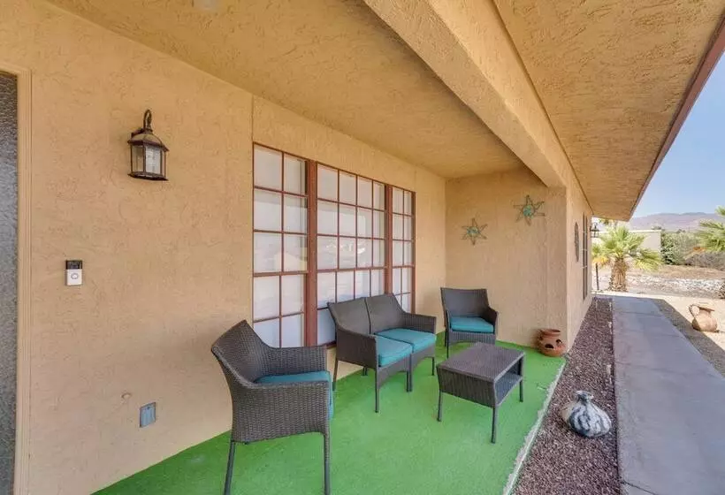 Lake Havasu Home W/ Heated Pool: 3 Mi To Marina!