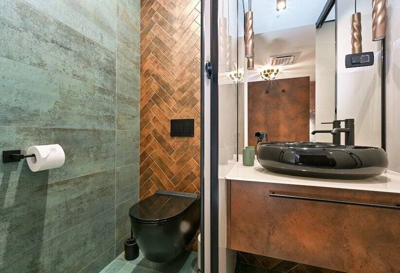 مبيت وإفطار Florek & Florica Room001