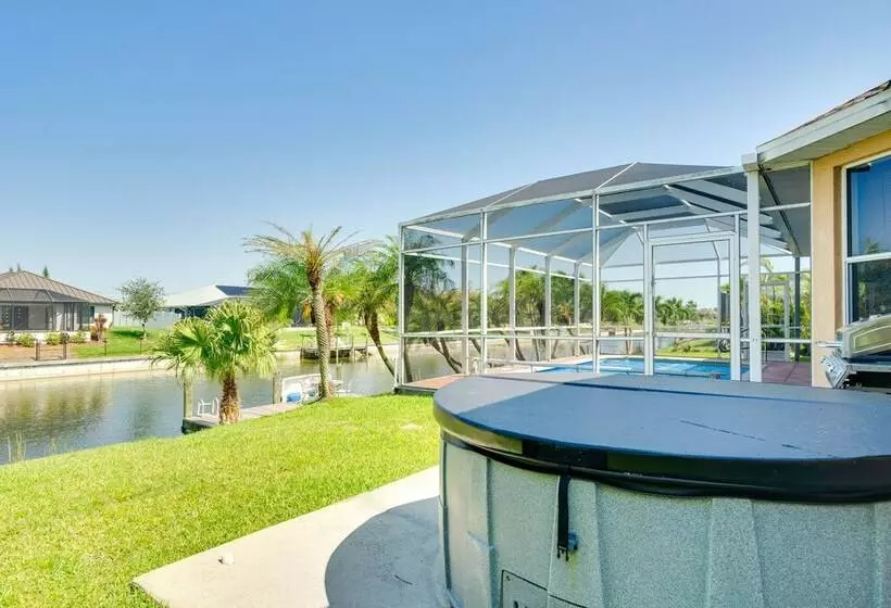 Near Sand & Sun, Cape Coral Home W/ Private Pool