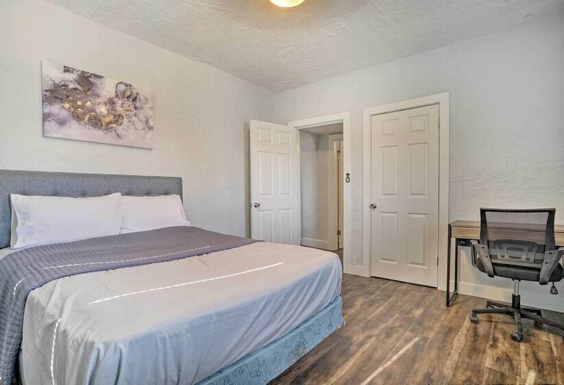 Charming & Quaint El Paso House W/ Backyard!