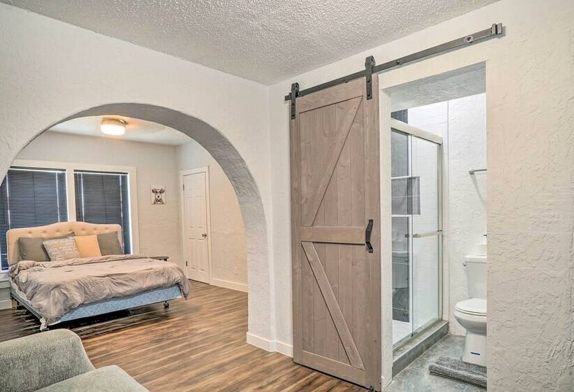 Charming & Quaint El Paso House W/ Backyard!