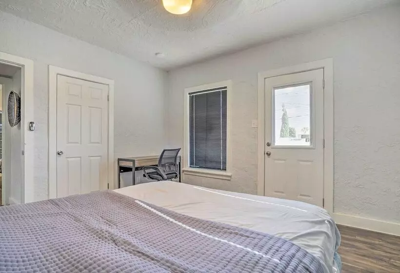 Charming & Quaint El Paso House W/ Backyard!