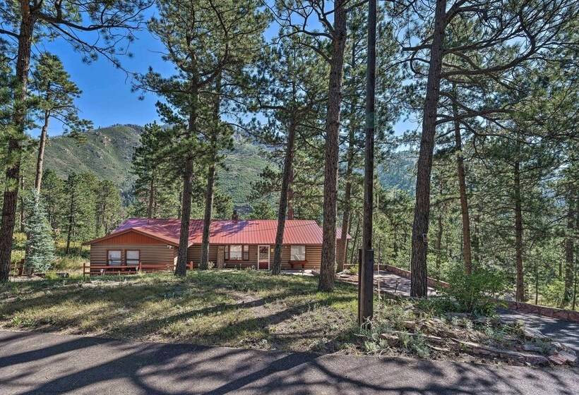 Cozy Mountain Retreat At The Base Of Pikes Peak!