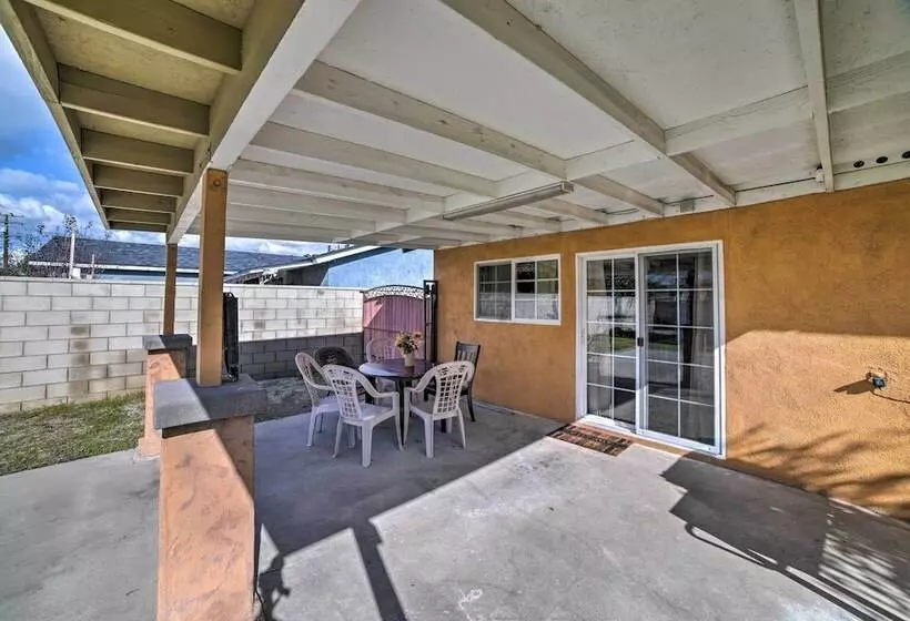 Family Friendly Home W/ Basketball Court!