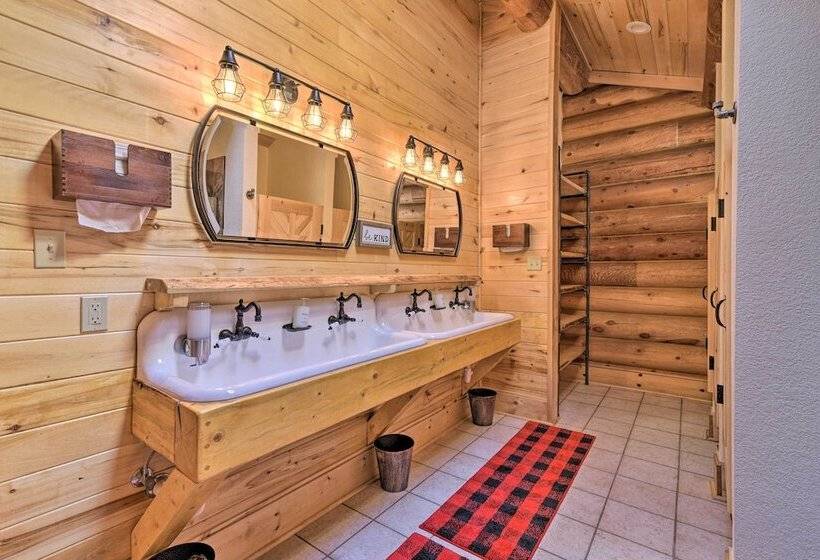 Grand Mountain Retreat In Angel Fire W/ Game Room!