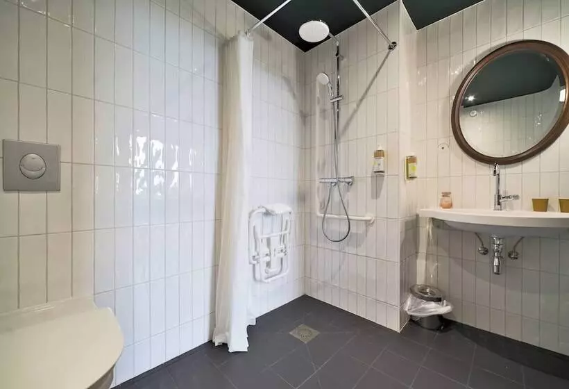 Greet Hotel Cernay Mulhouse