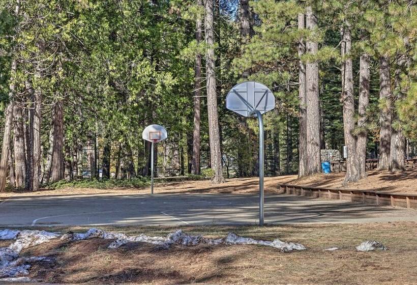 Homey Long Barn Cabin W/ Deck & Fire Pit!