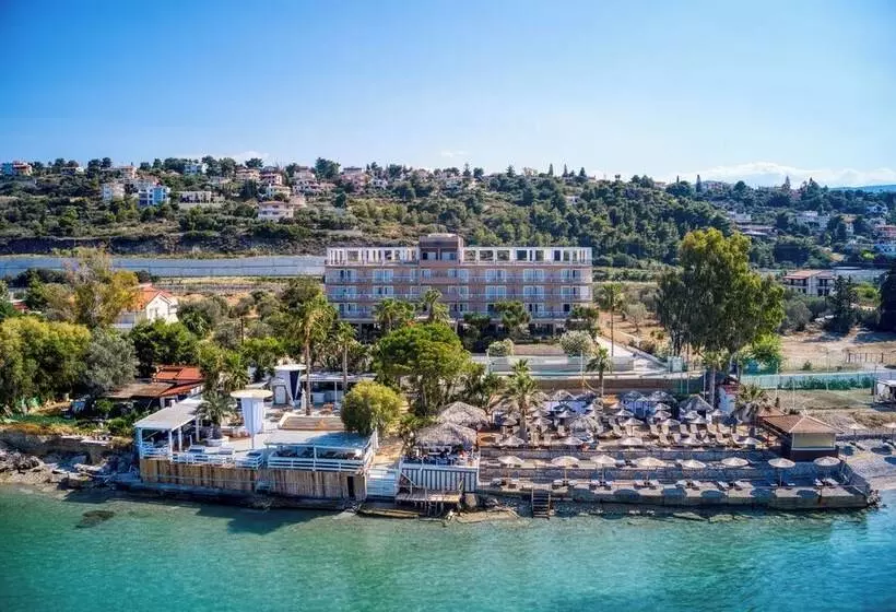 ホテル Black And White Boho Resort