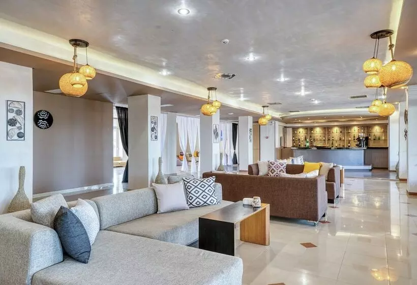 ホテル Black And White Boho Resort