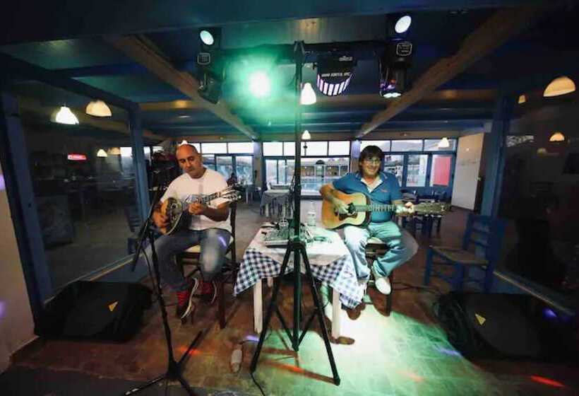 Hotel Dodo's Perivolos