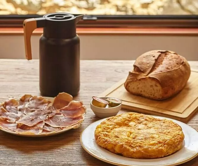 ホテル Hostal Fontañan