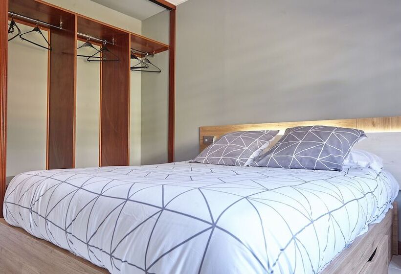 Отель Hostal Fontañan