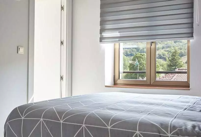 ホテル Hostal Fontañan