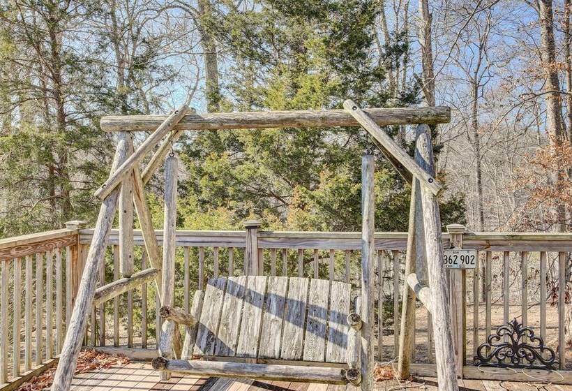 Lake Cumberland Cabin W/ Views & Fishing