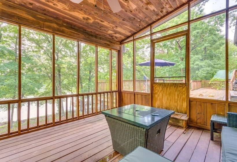 Lakefront Arkansas Abode   Deck, Grill & Fire Pit