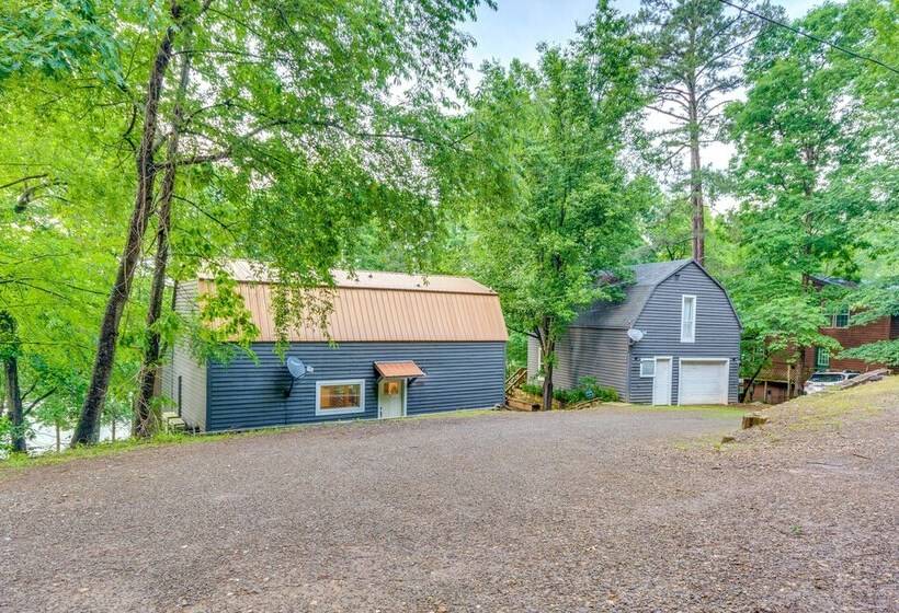 Lakefront Arkansas Abode   Deck, Grill & Fire Pit