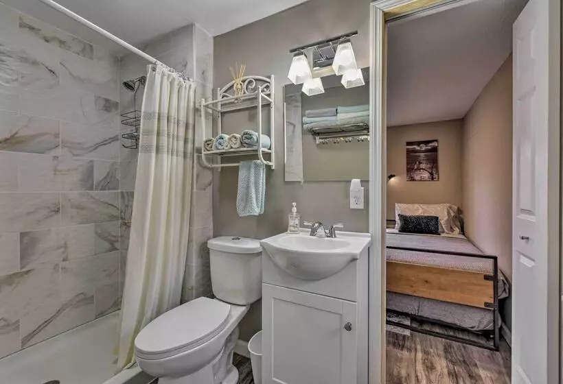 Lakeland Cottage   1/2 Mile To St Croix River