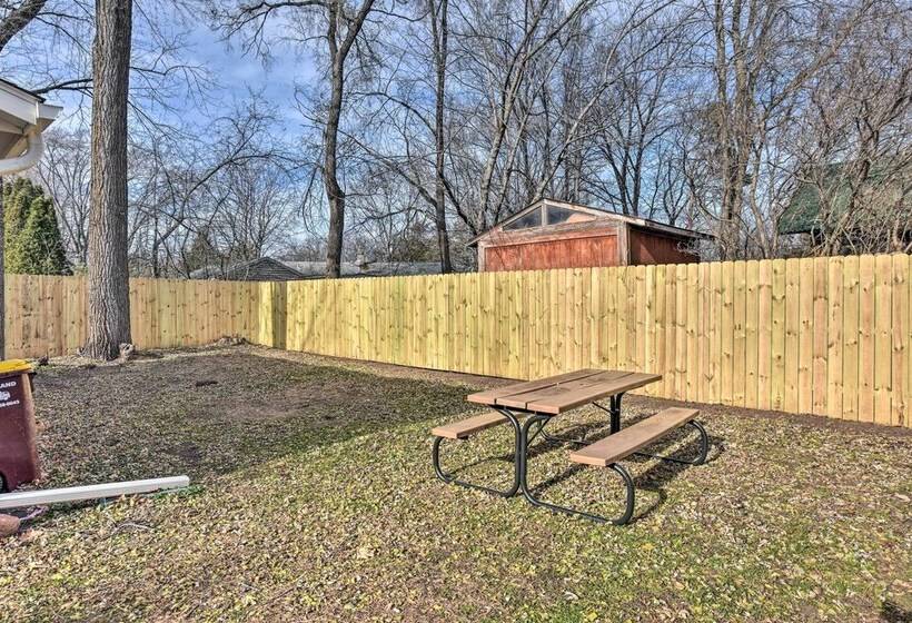 Lakeland Cottage 1/2 Mile To St Croix River