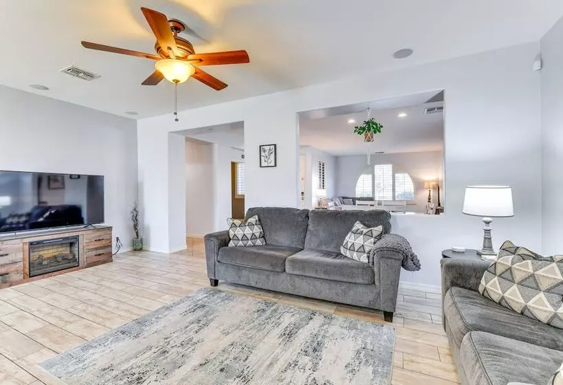 Lovely Casa Grande Home With Private Yard + Bbq