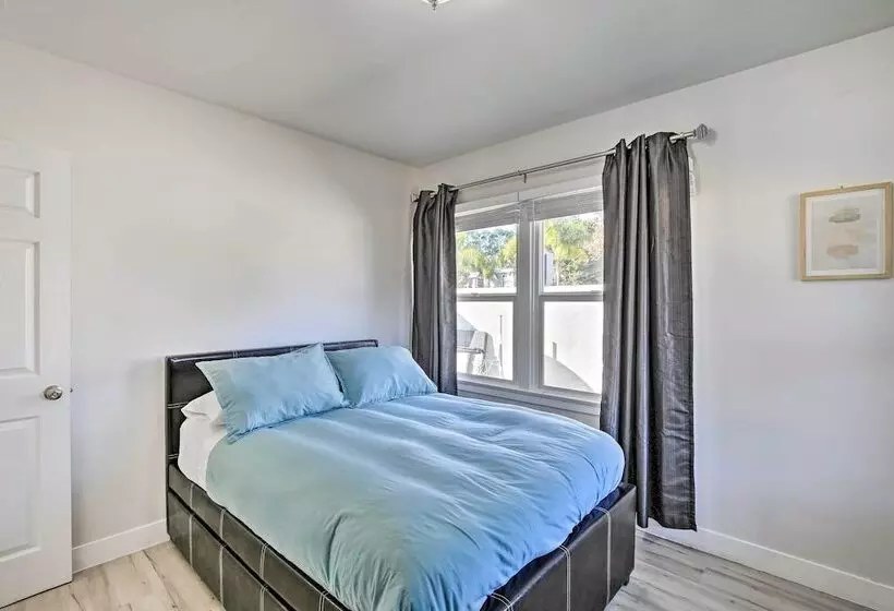 Norwalk Retreat W/ Pool ~ 11 Mi To Disneyland Park