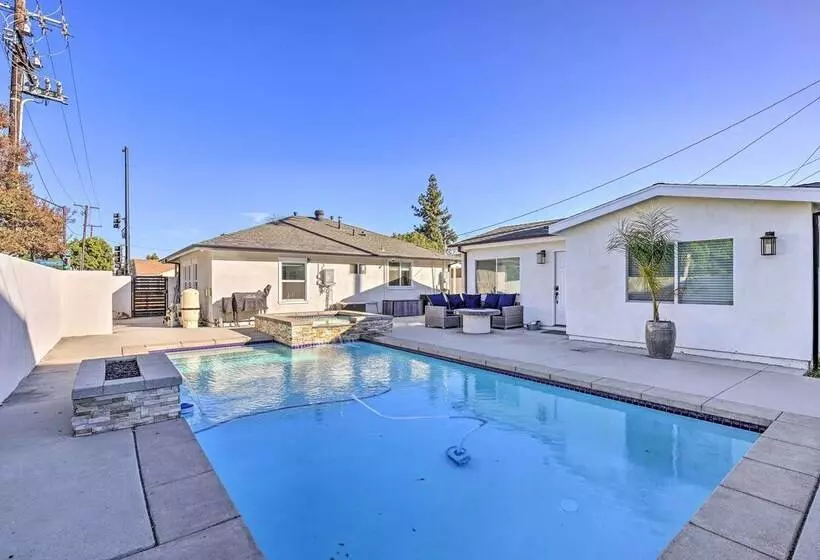 Norwalk Retreat W/ Pool ~ 11 Mi To Disneyland Park