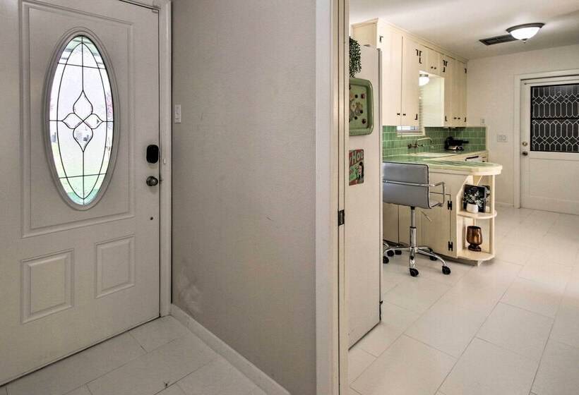 Lovely Tomball Home < 1 Mi To Dtwn + Pool Access!