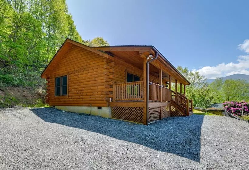 Maggie Valley Cabin 4 Mi To Cataloochee Ski Area!