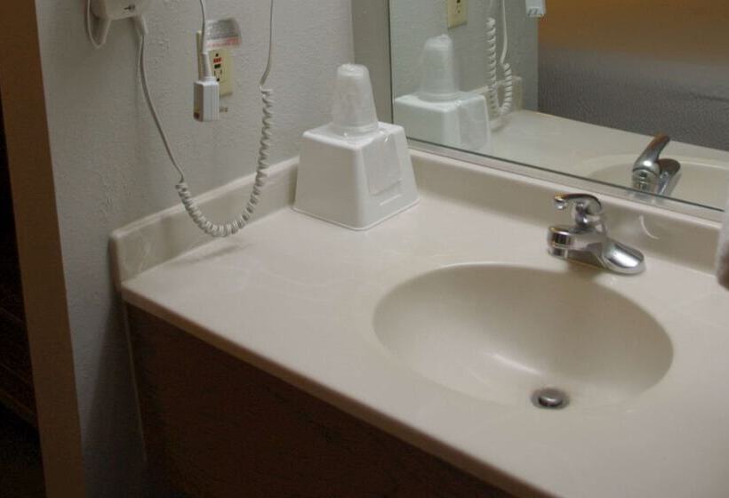 モーテル Econo Lodge