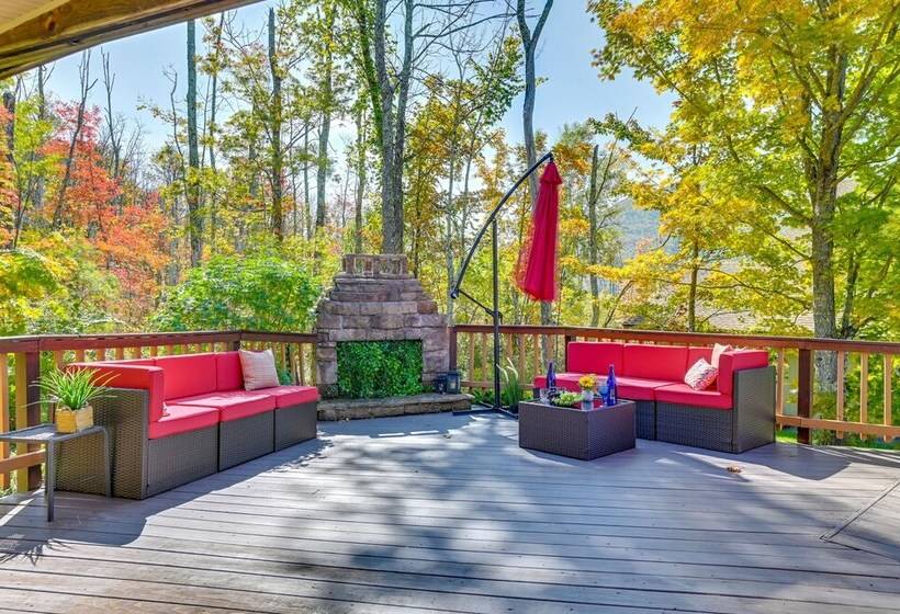 New York Retreat Furnished Deck & Mountain Views