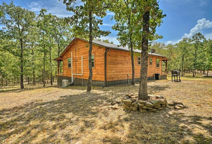 Peaceful Clayton Cabin Walk To Sardis Lake!