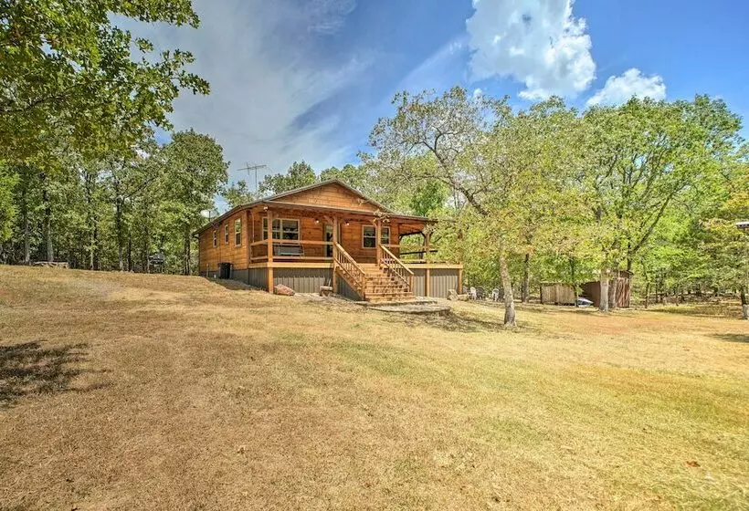 Peaceful Clayton Cabin  Walk To Sardis Lake!