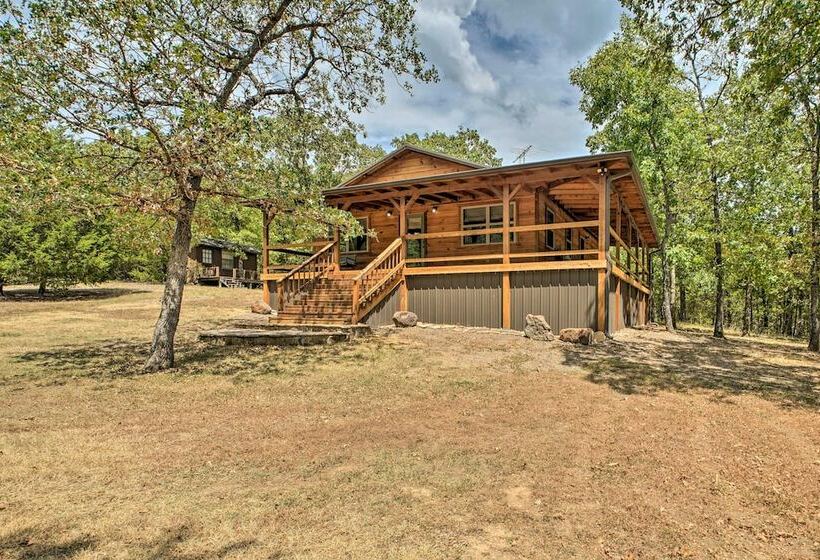 Peaceful Clayton Cabin Walk To Sardis Lake!