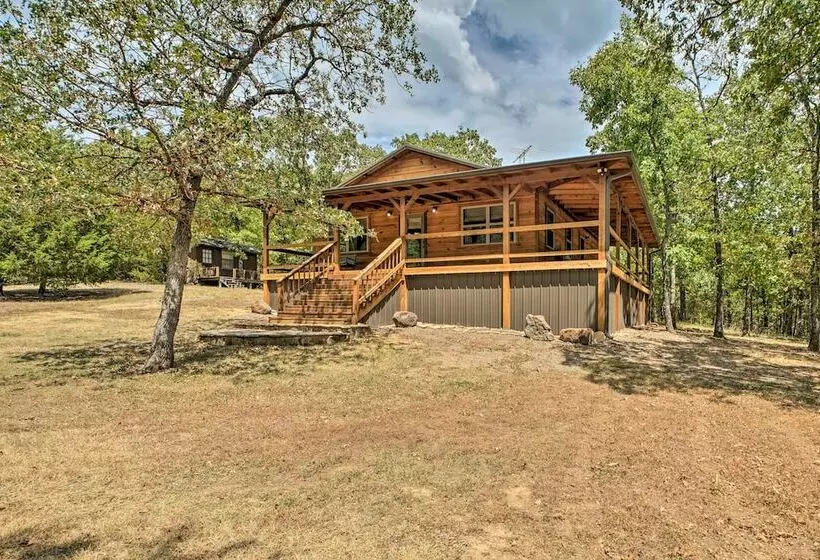 Peaceful Clayton Cabin  Walk To Sardis Lake!