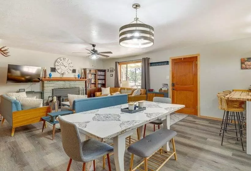 Pet Friendly Alpine Cabin W/ Gas Grill & Fireplace