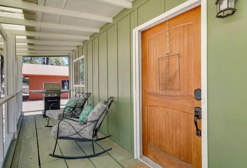 Pet Friendly Alpine Cabin W/ Gas Grill & Fireplace