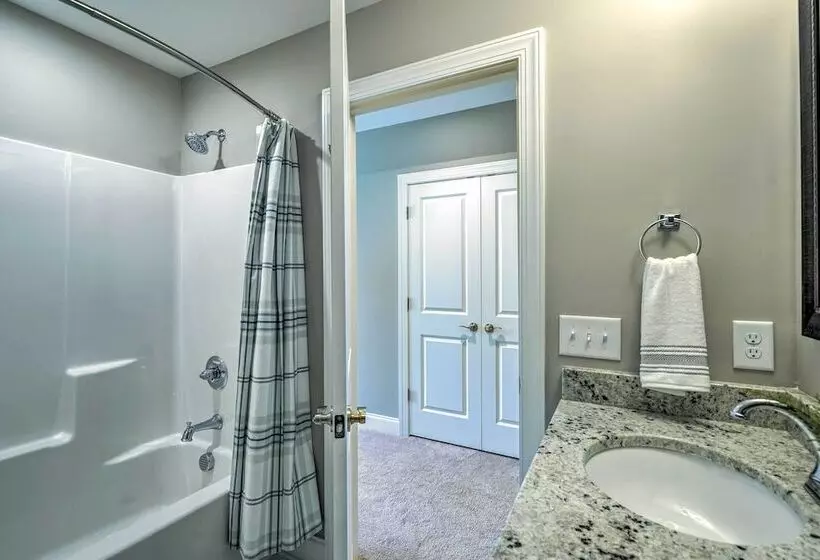 Pinehurst Golf Paradise   2 Mi To Clubhouse!