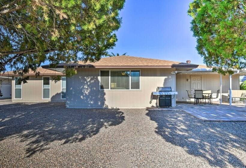 Quiet Sun City Home W/ Patio, Community Pool!